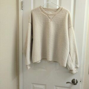American Eagle Top - Beige - Size L - Never Worn - Wide sleeves - Hemless